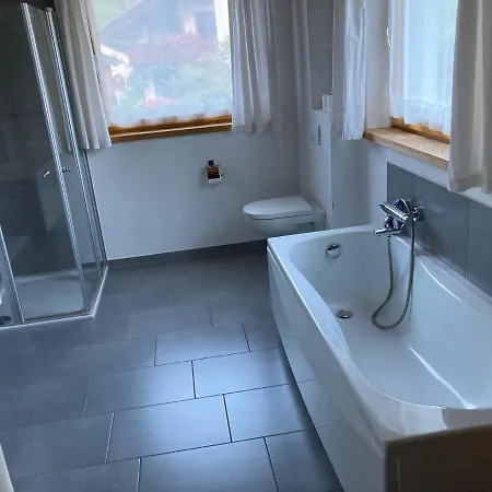 Chaflur Bed & Breakfast Tschlin